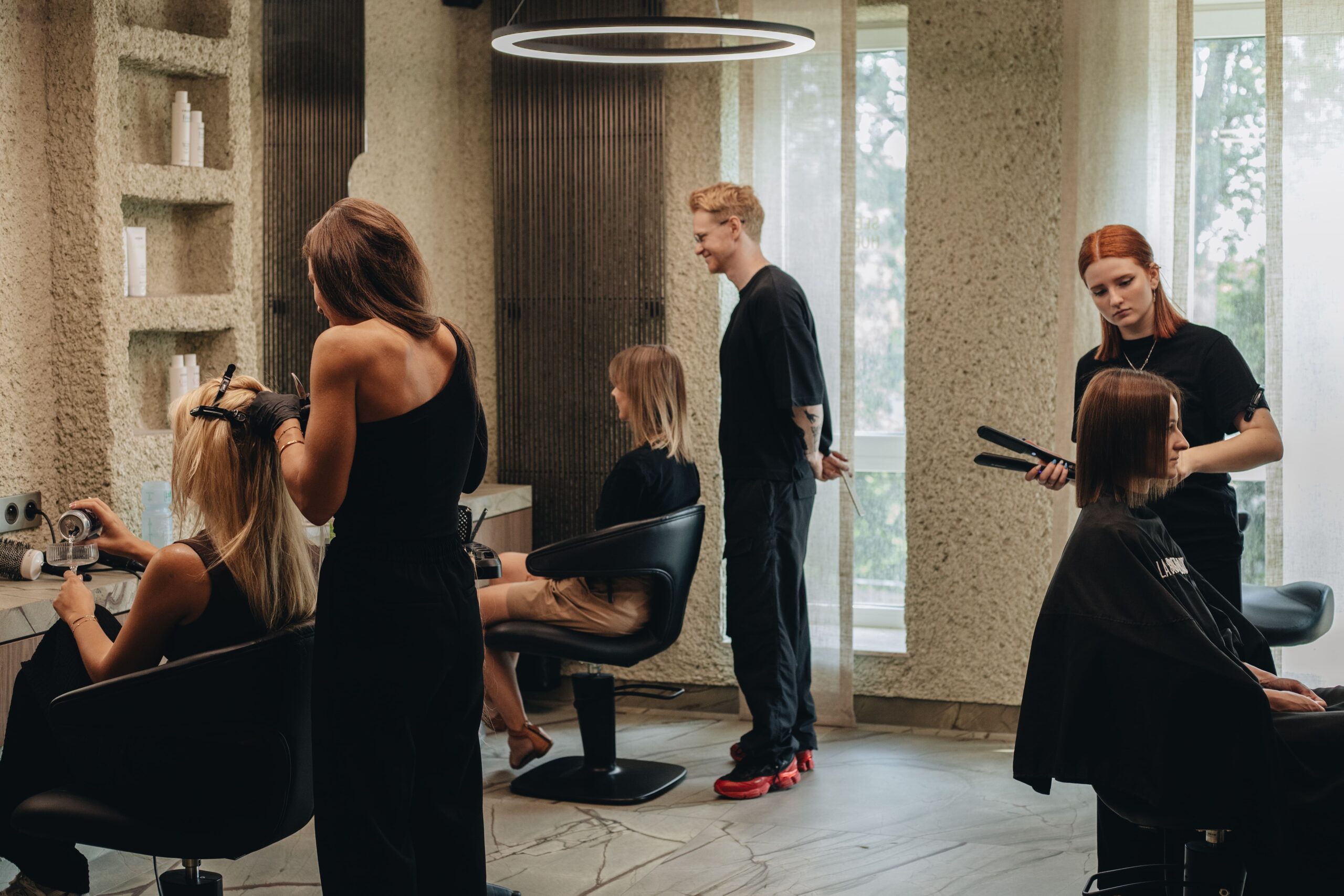 Sesja fryzjerska w salonie Sebastian Hubert Studio